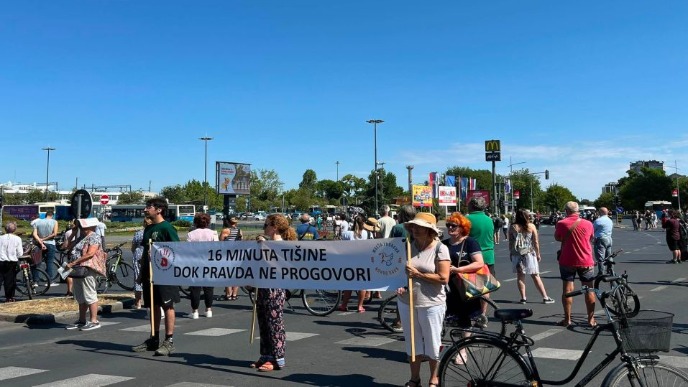 Za 16 nastradalih, 16 minuta